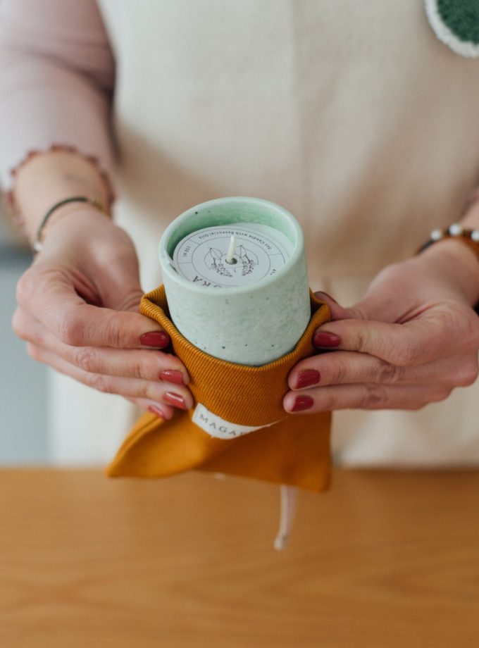 Yeşil Renkli Beton Bardak Mum - 150 ML