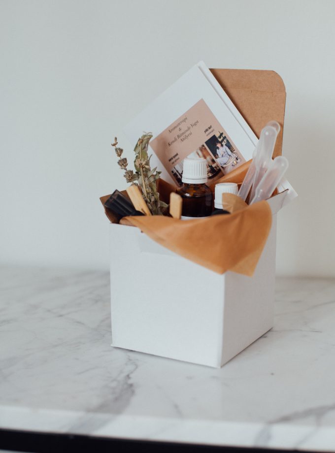 Online - Aromaterapi & Kendi Ritminde Yoga Atölyesi - 19 Aralık Salı