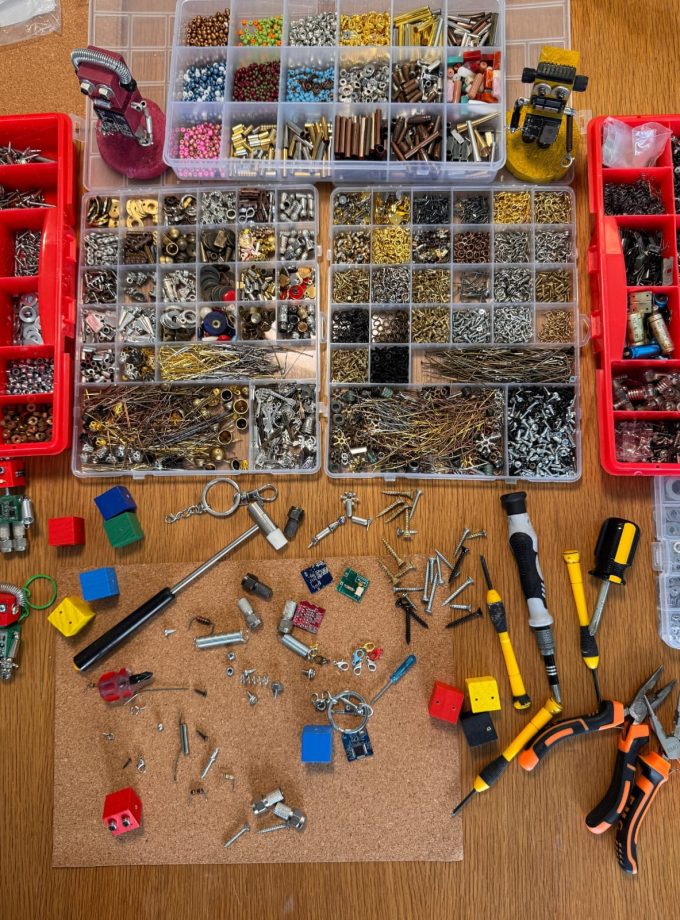 Retrobot Yılbaşı Atölyesi - 20 Aralık Cumartesi 11.00-13.00