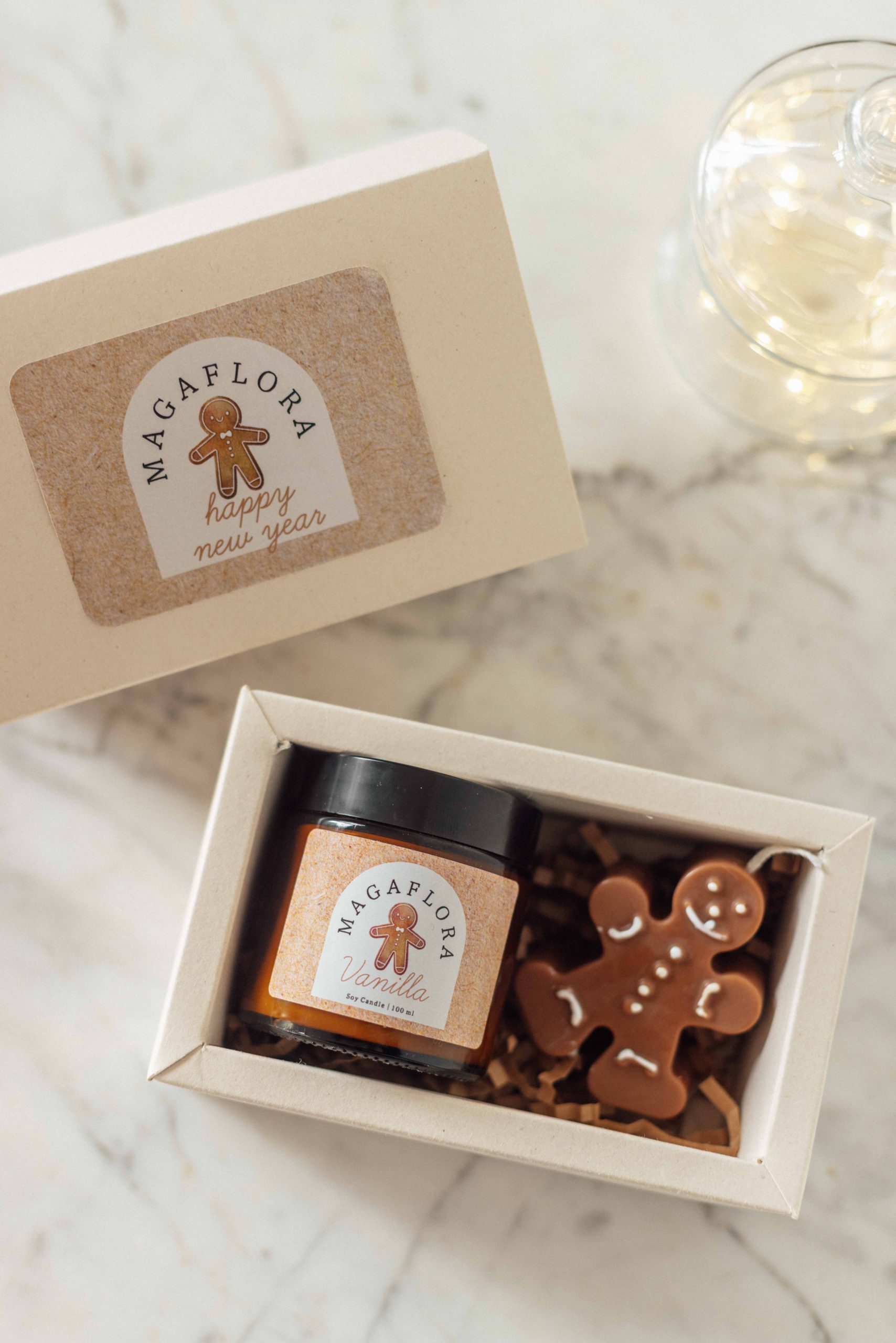 Yeni Yıl Mum ve Zencefilli Kurabiye Adam Hediye kutusu